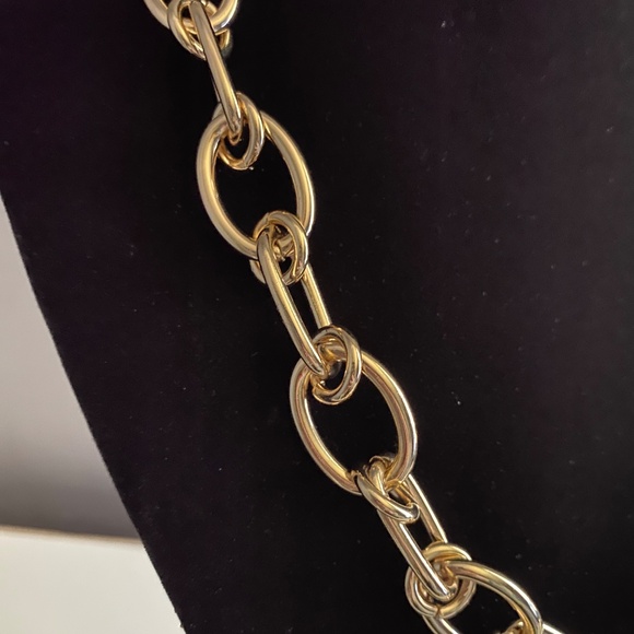 ELIZABETH & JAMES/Kohls Chunky Gold Tone Chain Necklace - Picture 7 of 10